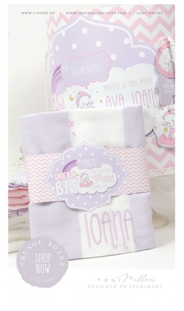 Trusou de botez personalizat si brodat cu norisori pufosi si ursuleti pentru fete, Dream big little girl 16